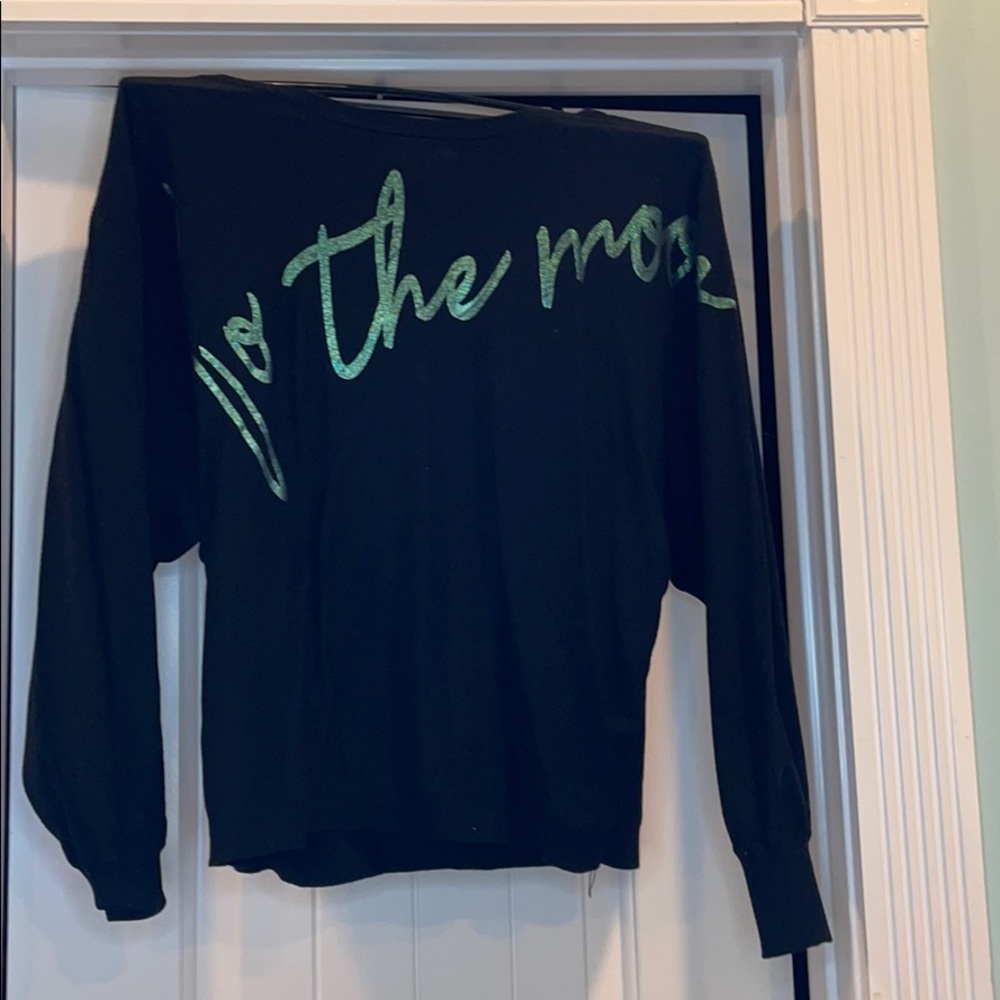 A nice tick long sleeve shirt